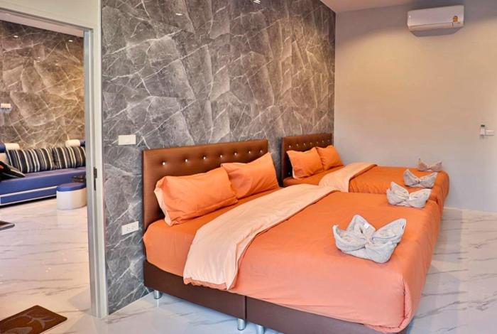np pool villa hua hin