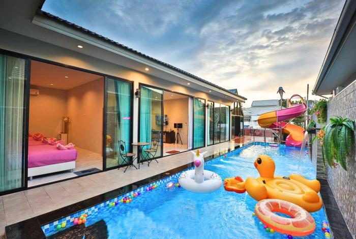 np pool villa hua hin
