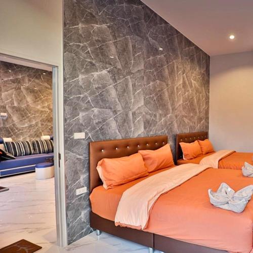 np pool villa hua hin