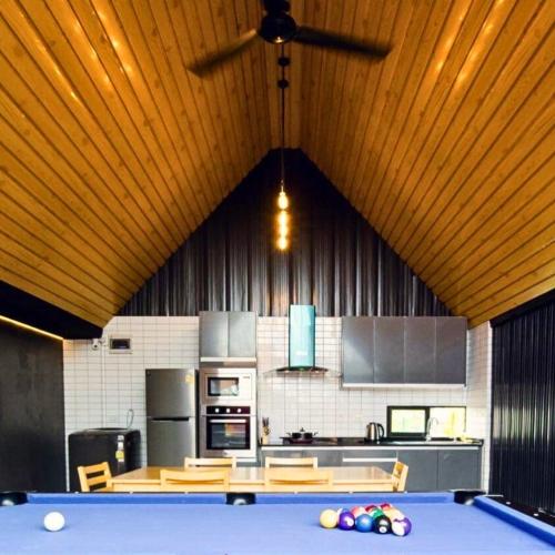 np pool villa hua hin