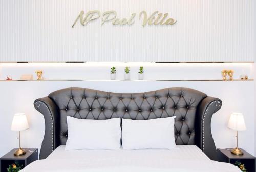 np pool villa hua hin