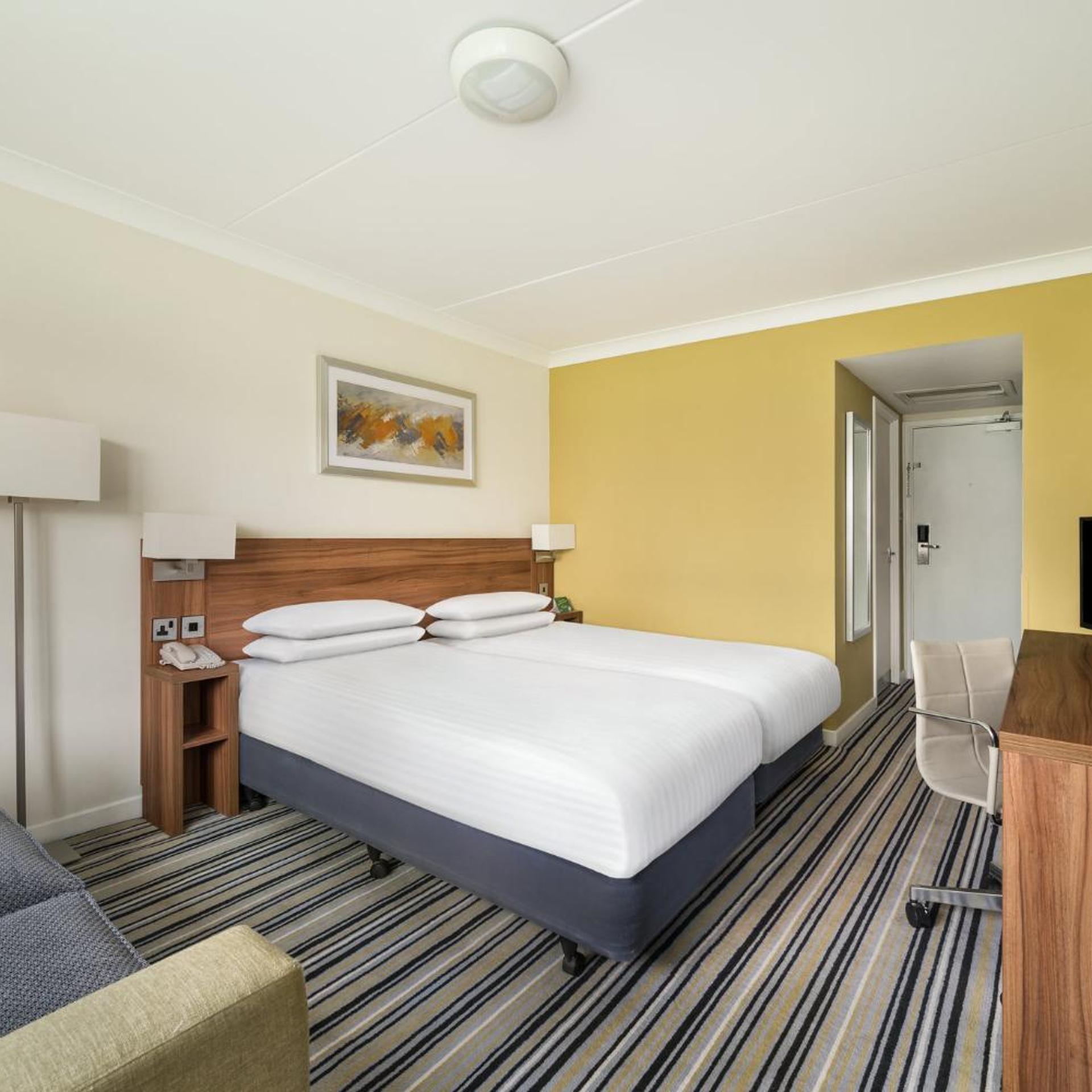 holiday inn norwich by ihg
