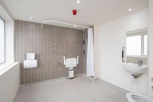 holiday inn norwich by ihg