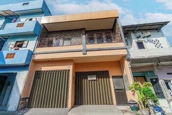 spot on 93754 buduran homestay syariah