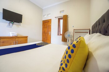 spot on 93754 buduran homestay syariah