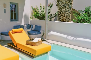 mr and mrs white paros suites and more