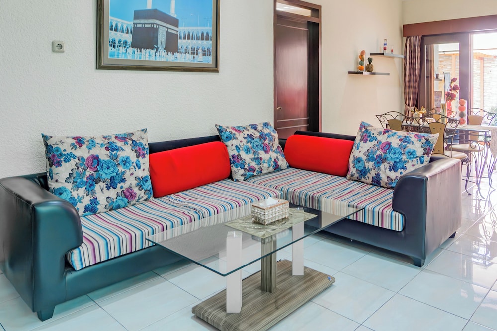 spot on 93763 ita homestay syariah