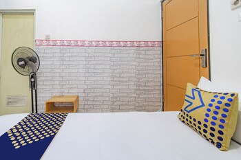 spot on 93763 ita homestay syariah