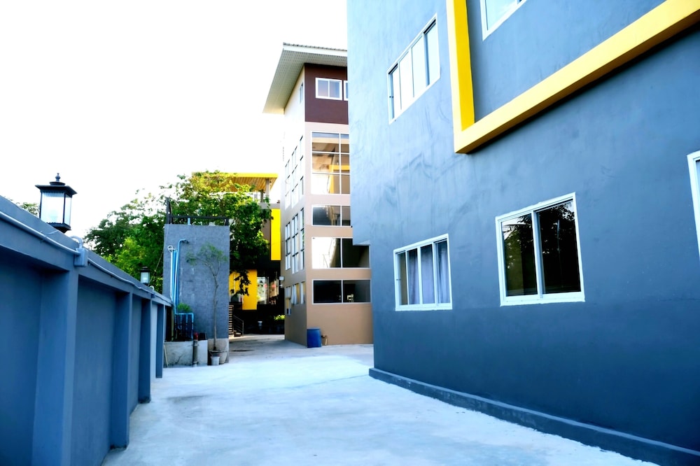 the bua boutique resort