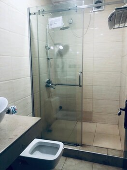 mclorrets suites