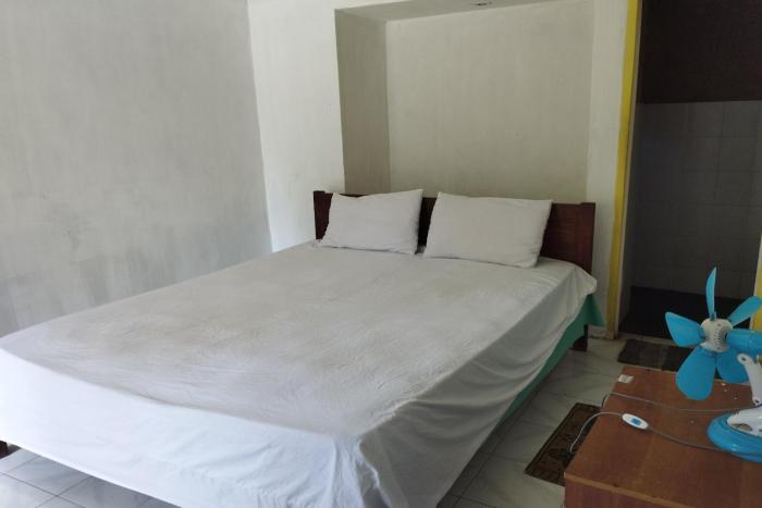 spot on 93740 madame guesthouse