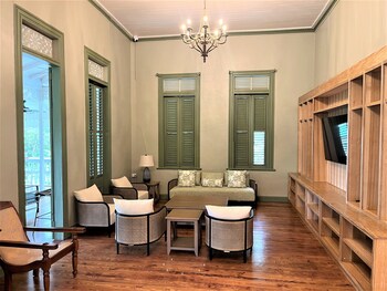 hadco experiences at awnc