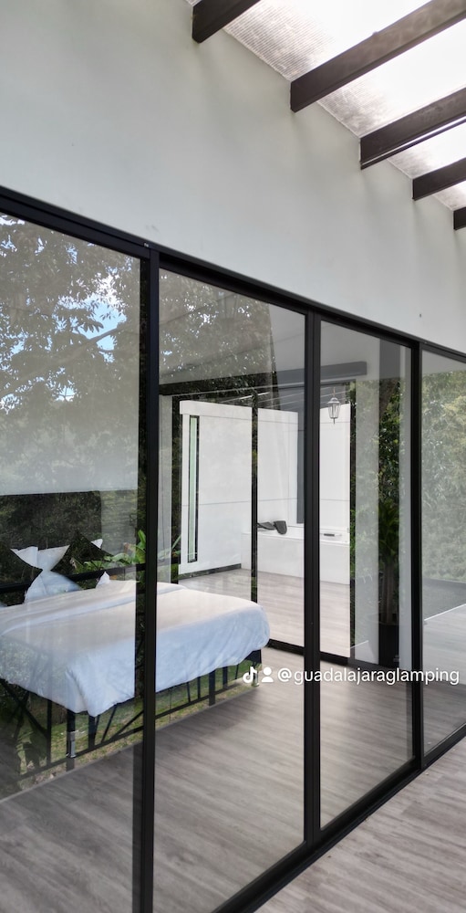 guadalajara glamping