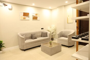 madinah deluxe hotel