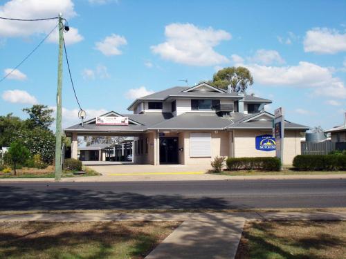 oakey motor inn