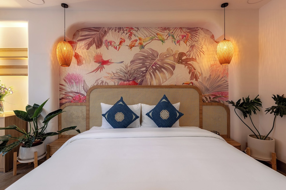 tropical paradise sapa hotel