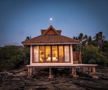 full moon island resort