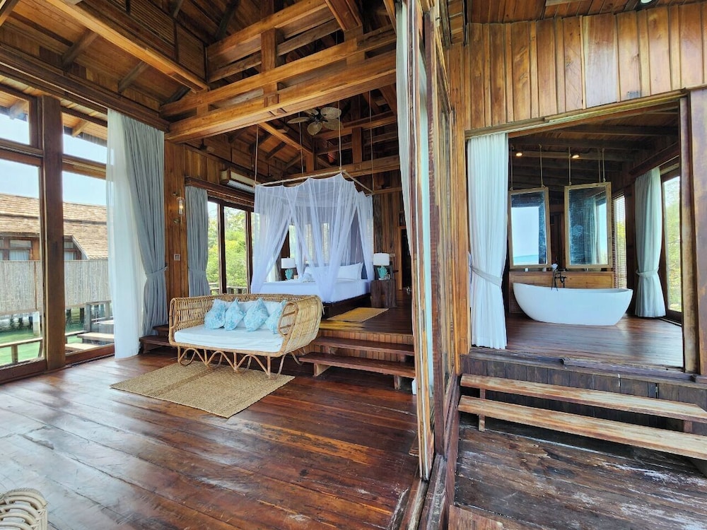 full moon island resort