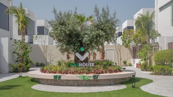 nas house private villas