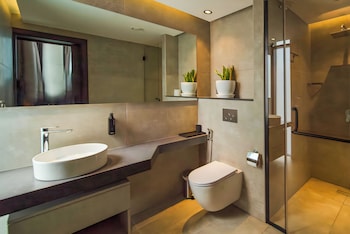 nas house private villas