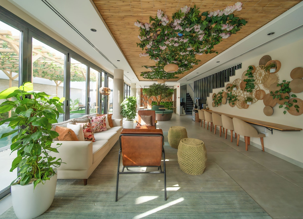 nas house private villas