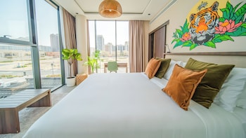 nas house private villas