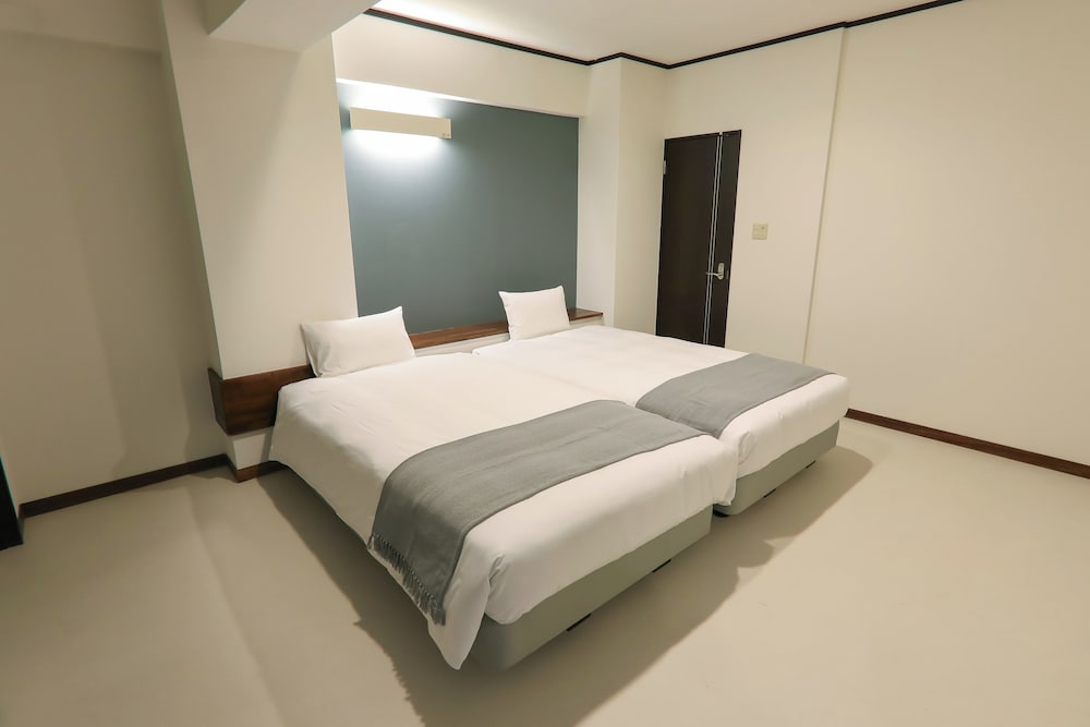 lazor sea resort