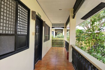 grand villa laguna