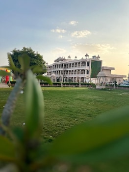 the mewar palace and resort