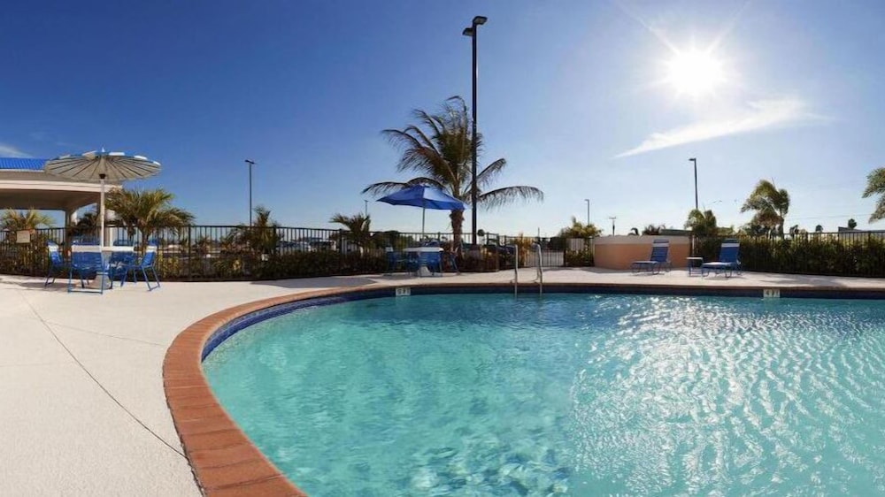 holiday inn express hotel and suites lake okeechobee by ihg
