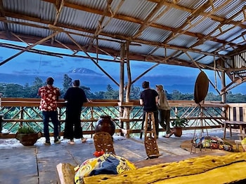 mount kilimanjaro360 view cottage