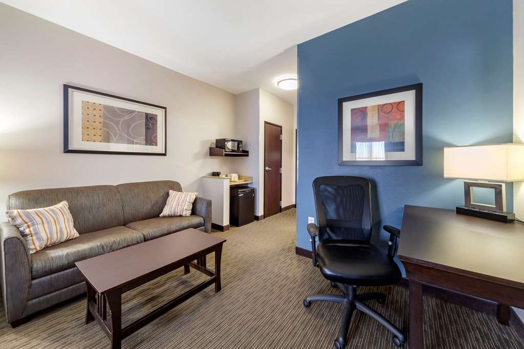 comfort inn and suites oklahoma city west i 40