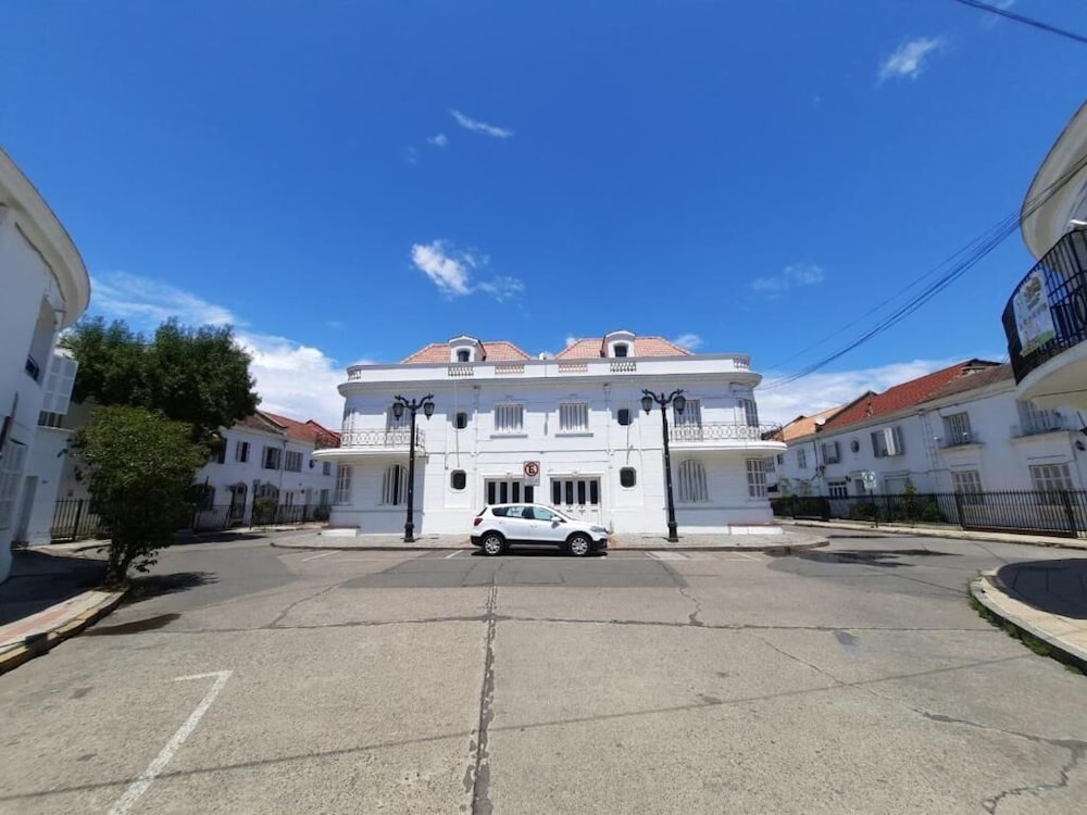 residencial metro republica santiago