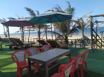 canh tien homestay tam thanh beach