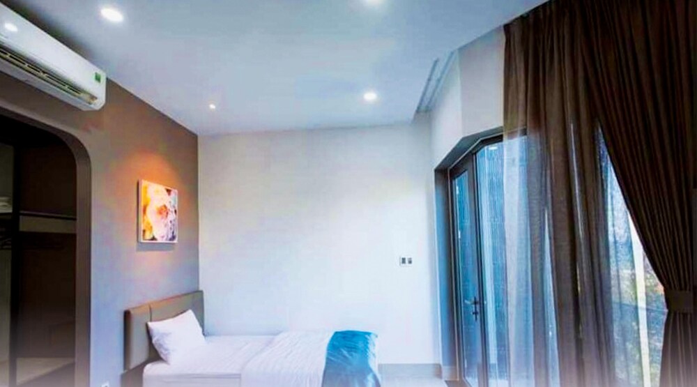 canh tien homestay tam thanh beach