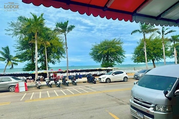 the lodge jomtien 7