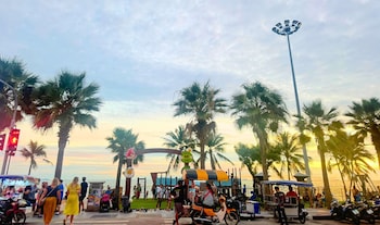 the lodge jomtien 7