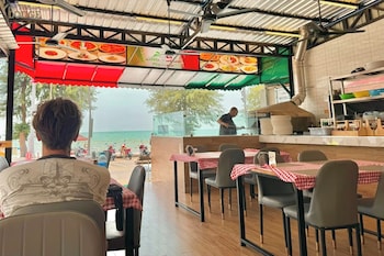 the lodge jomtien 7