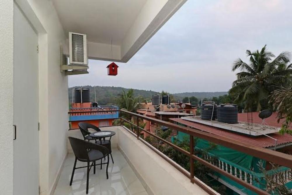 maple leaf residency homes calangute