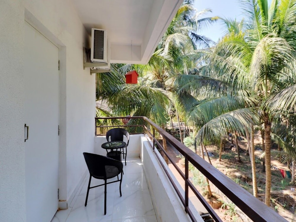 maple leaf residency homes calangute