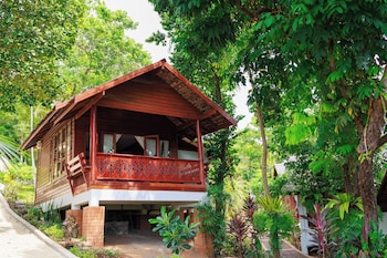 samui wooden hill