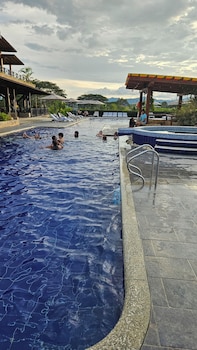 hotel el cielo en la tierra