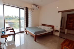 hampi delmont resort