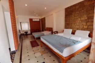 hampi delmont resort