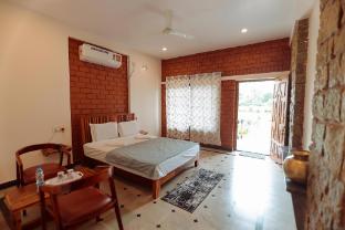 hampi delmont resort