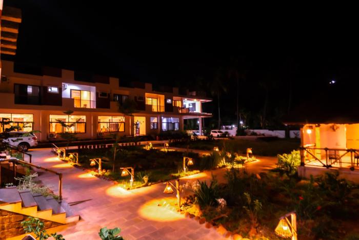 hampi delmont resort