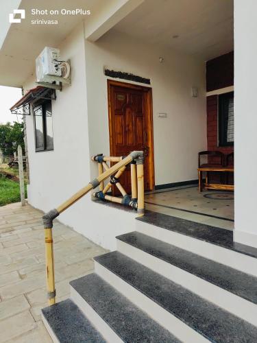 Hampi Delmont Resort,,3 star