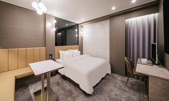 andong brown dot okdong branch