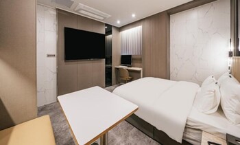 andong brown dot okdong branch