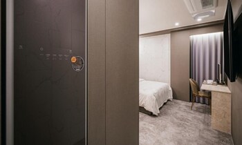 andong brown dot okdong branch